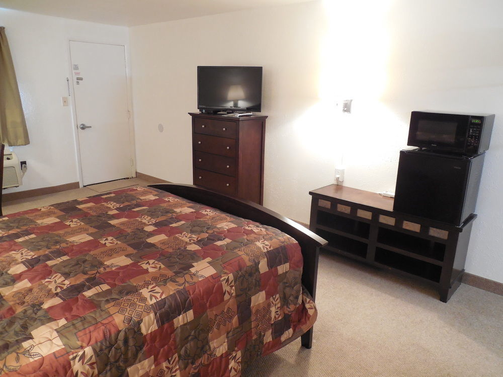 Motel 70 High Hill Dış mekan fotoğraf