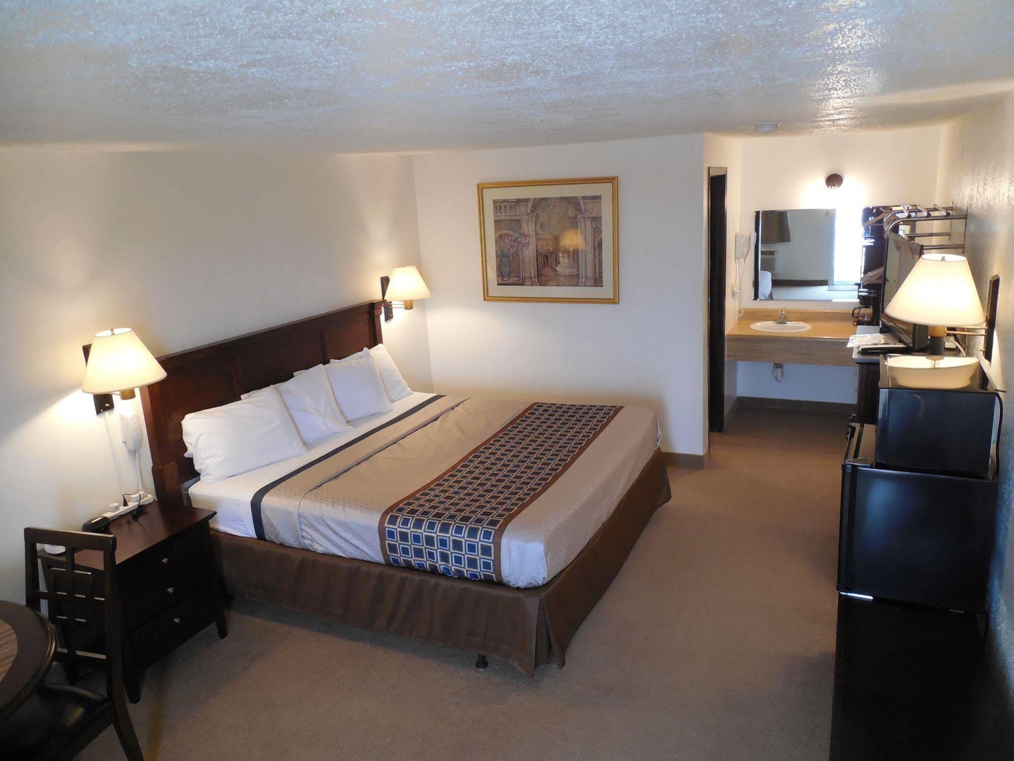 Motel 70 High Hill Dış mekan fotoğraf